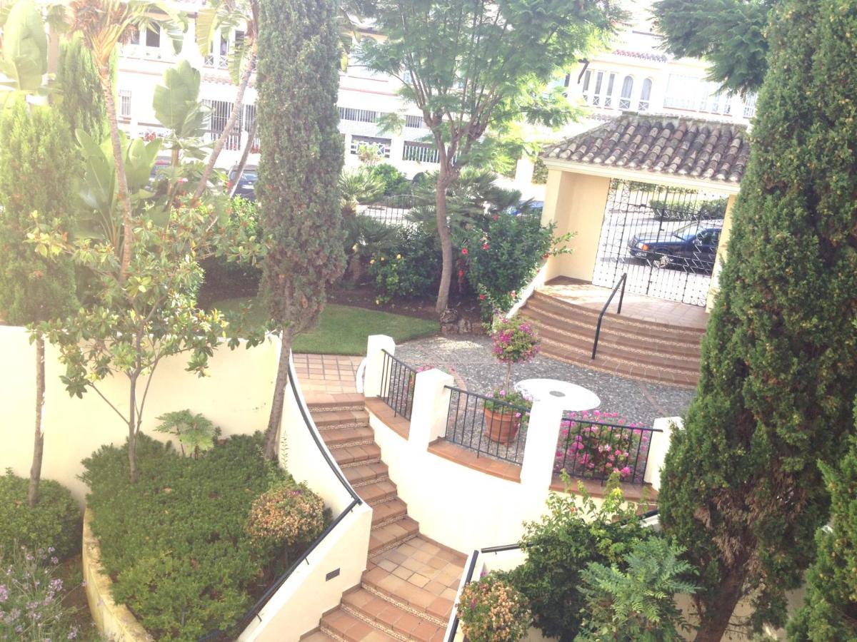 La Buganvilla De Марбеля Екстериор снимка